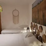 Atlantic Nature House Bed and breakfast